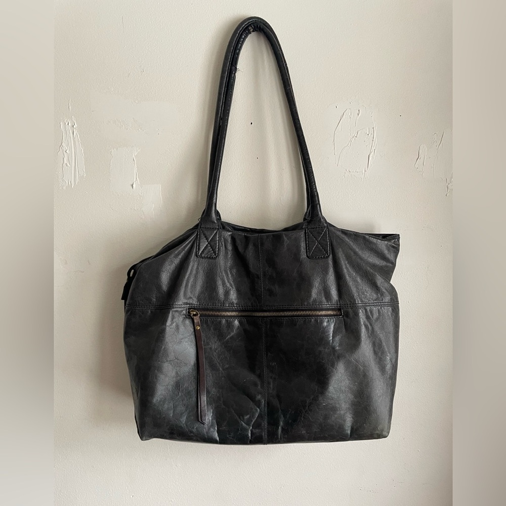 Nino Bossi, large leather bag!
